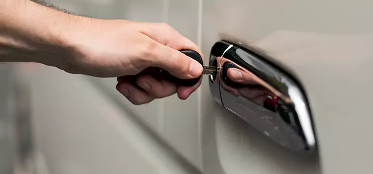 Why Choose Our Auto Locksmith Team in Columbus, NE?